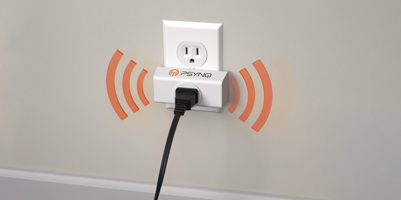 PSYNQ-Plug Photo of a PSYNQ controller plugged into a power outlet.